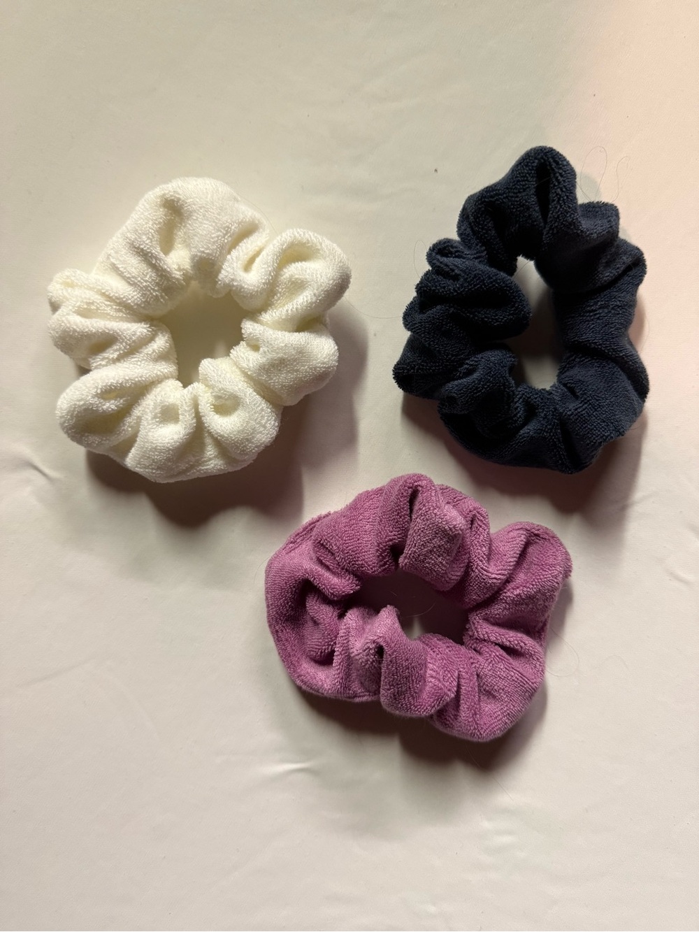 GAP Set of 3 Terry Cloth Scrunchies in White, Navy, and Purple